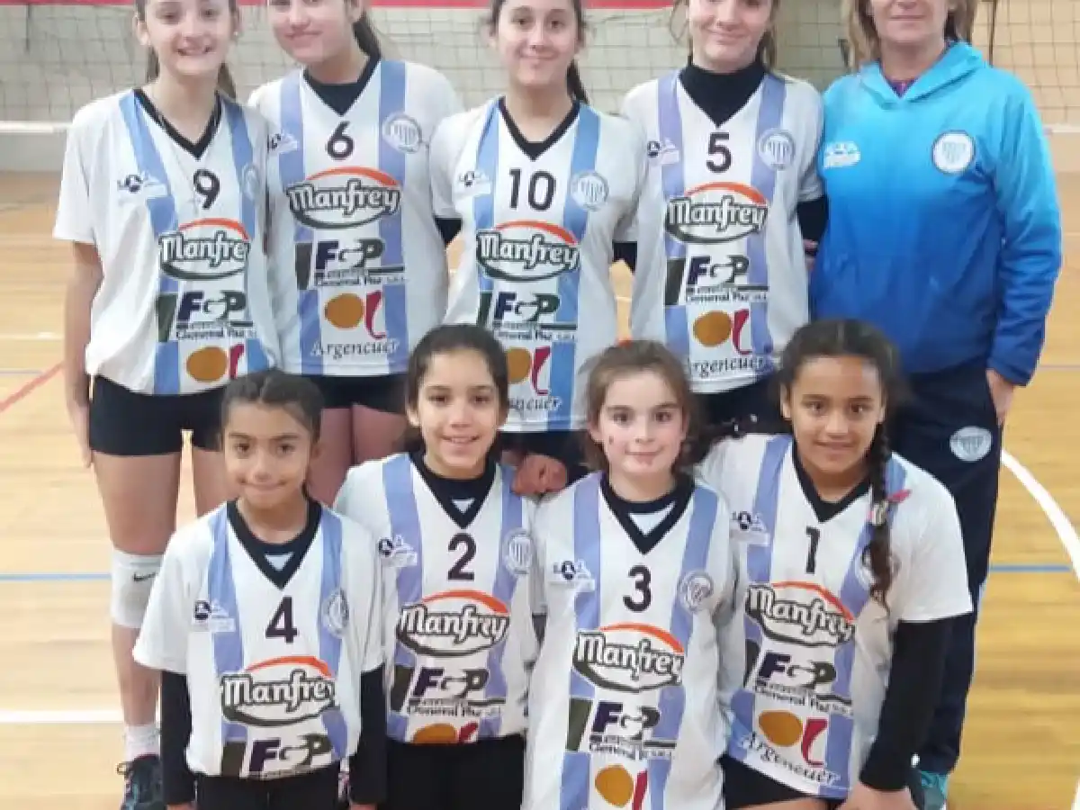 Festejaron título sub-12 en Santa Fe