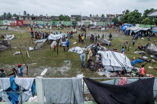 LABORES DE RESCATE NO PARAN: se eleva a 1.941 las víctimas del terremoto de Haití