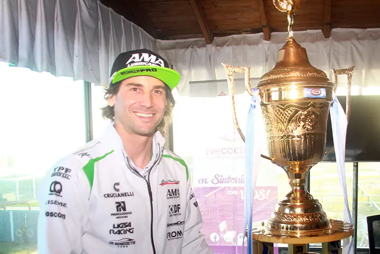 Copa de Oro, ilusiones y mucho fervor en una presentación sentida y emotiva