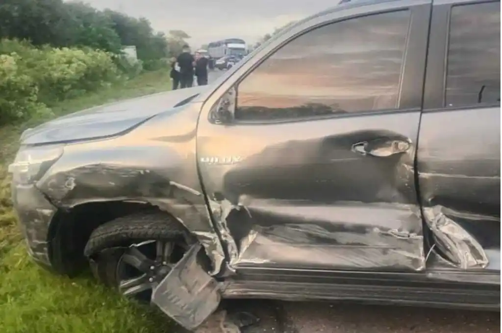 Una camioneta Toyota Hilux