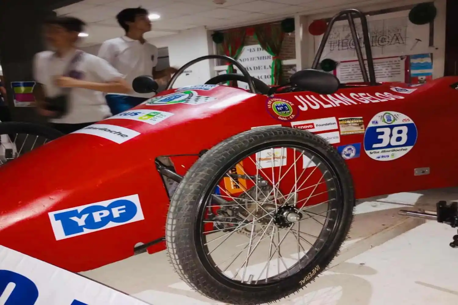 Escuelas de Educación Técnica de Entre Ríos participarán en una carrera nacional de autos ecológicos