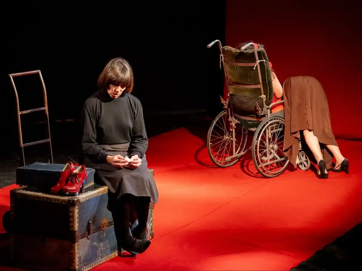 Teatro en Gualeguay: “La rota madre que te parió” llega a Liebre de Marzo