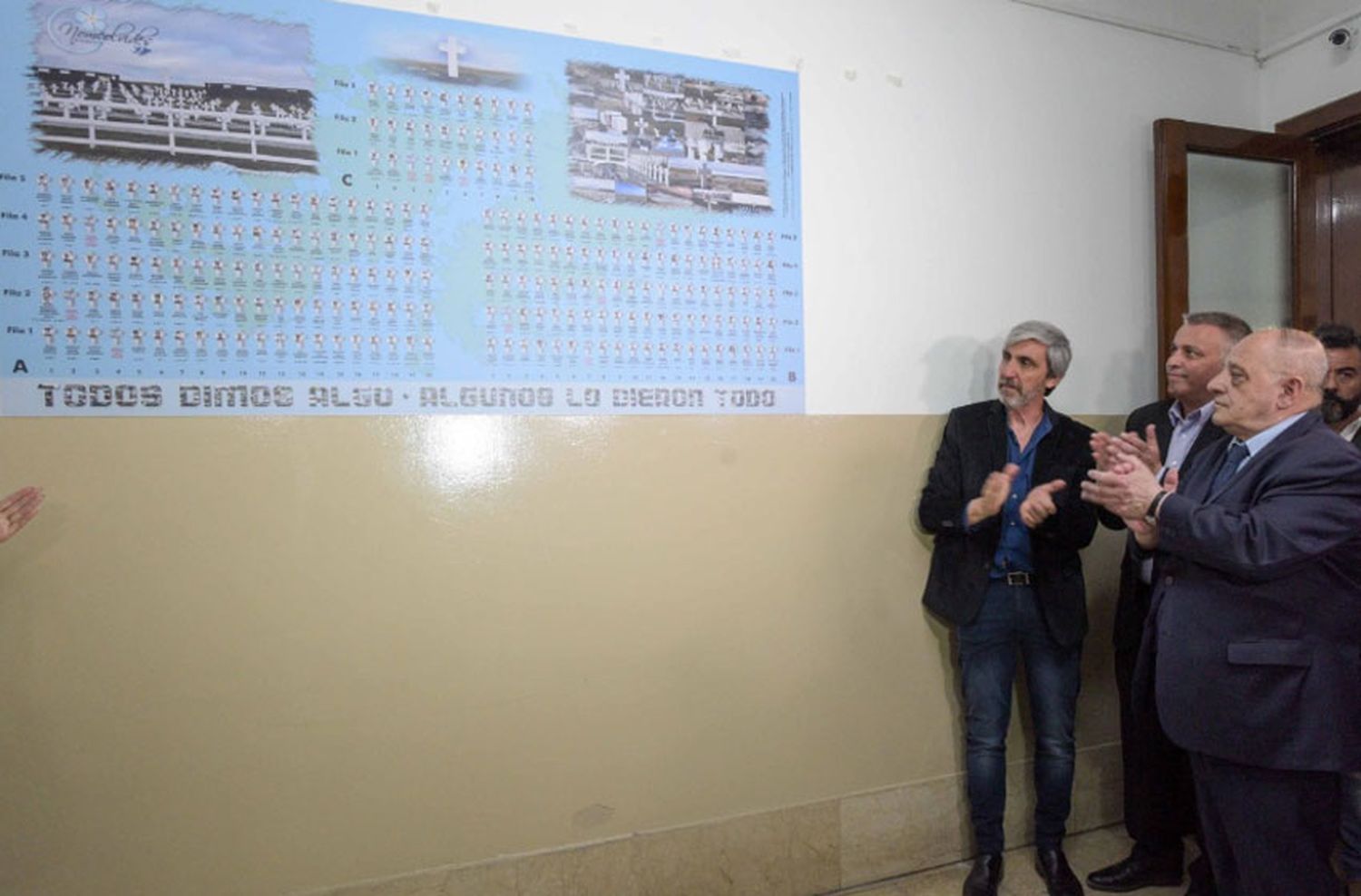 Inauguraron un mural del Mapa del Cementerio Argentino de Darwin en Malvinas