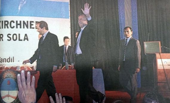 A 20 años de la visita de Kirchner a Tandil: acto, promesas y el elogio de Lunghi al entonces Presidente