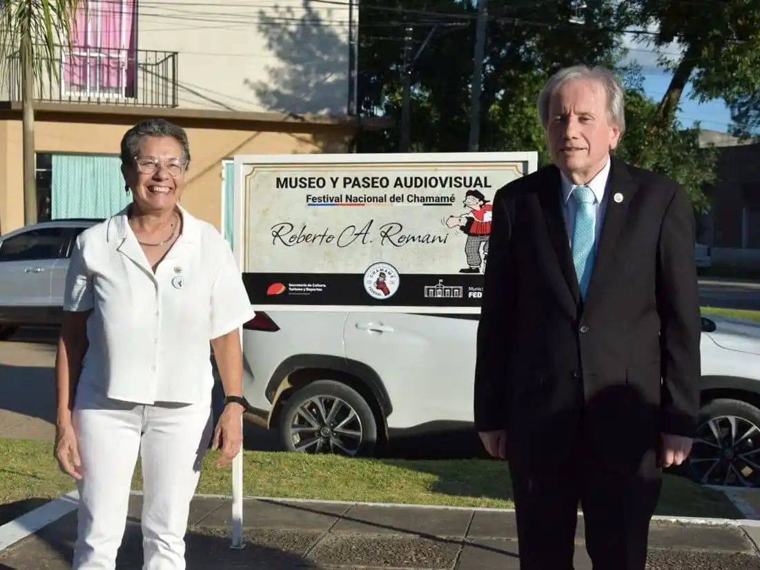 Alicia Oviedo y Roberto Romani en el acto inaugural del museo.
