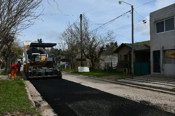 Cuatro empresas interesadas en la obra de asfaltado del barrio Escribano