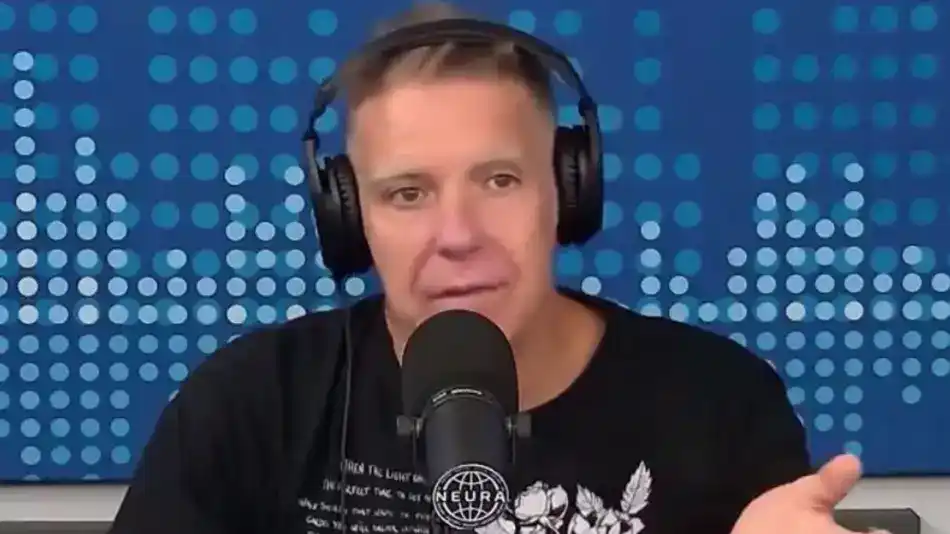 "¡No somos Radio Mitre!", exclamó.