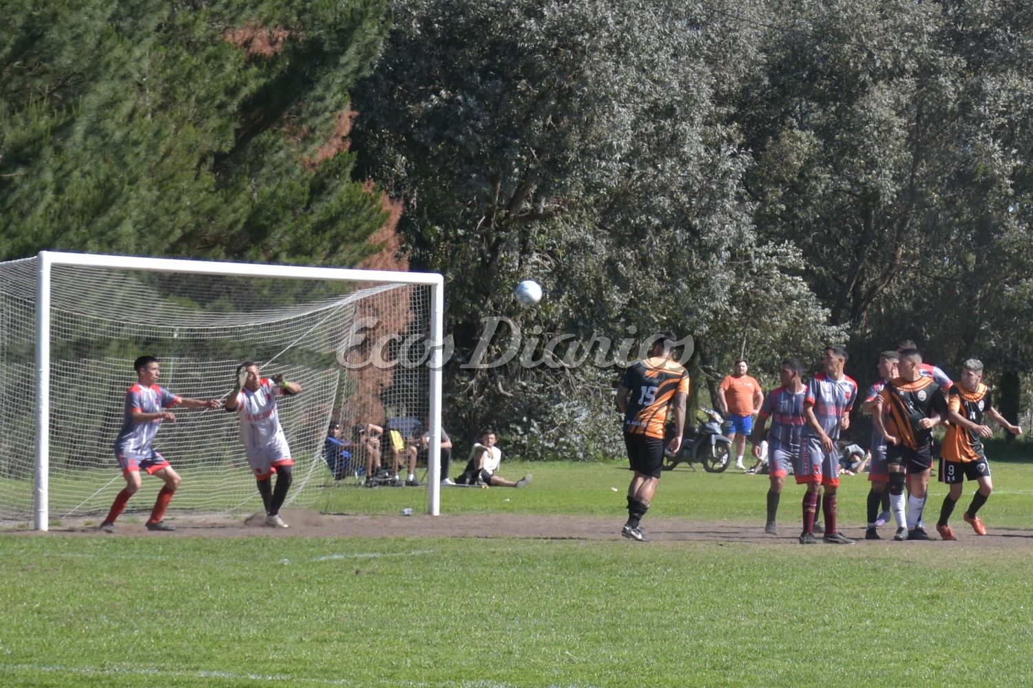 Disparo de El Área sobre el final del encuentro