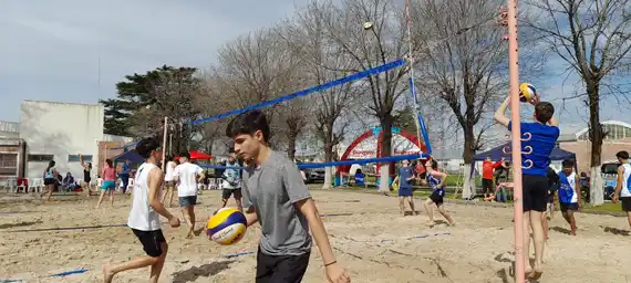 Se realizó un campus de Beach Voley en el CEF