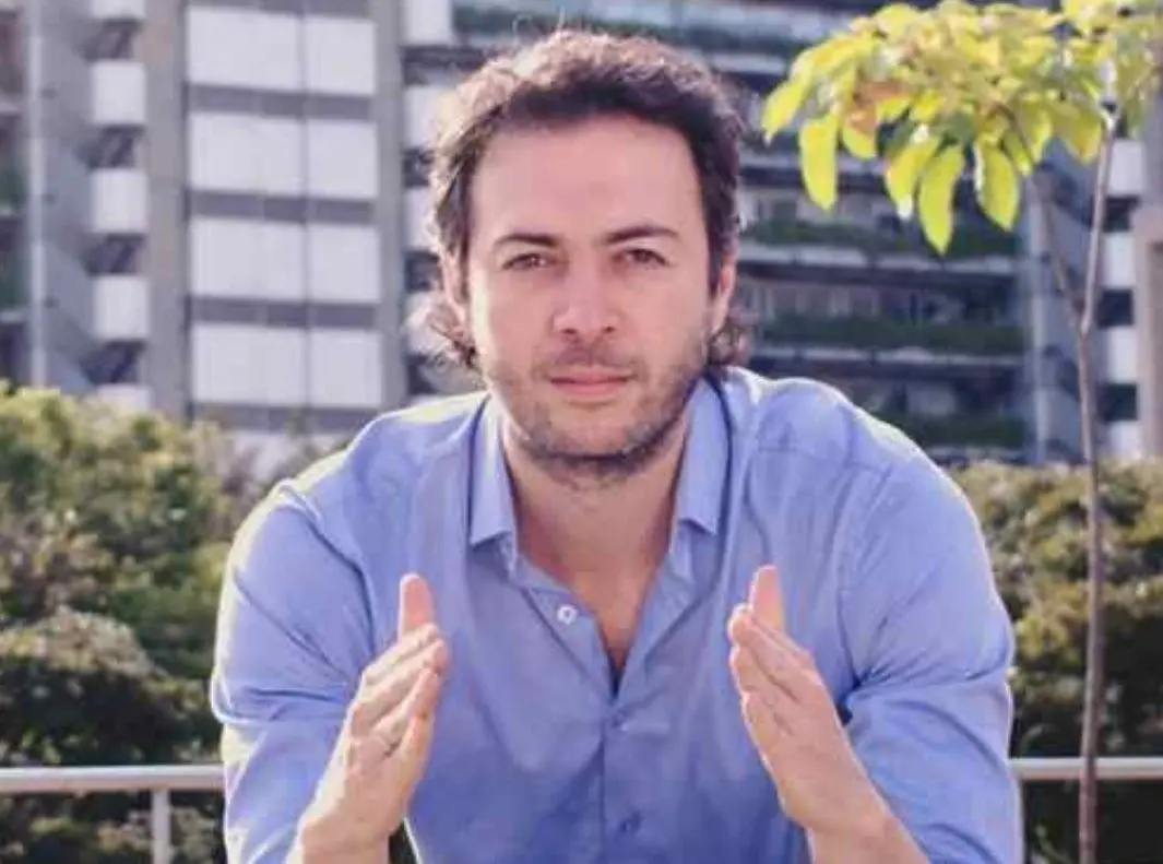 Por PÁNICO ECONÓMICO denuncian al alcalde de Medellín
