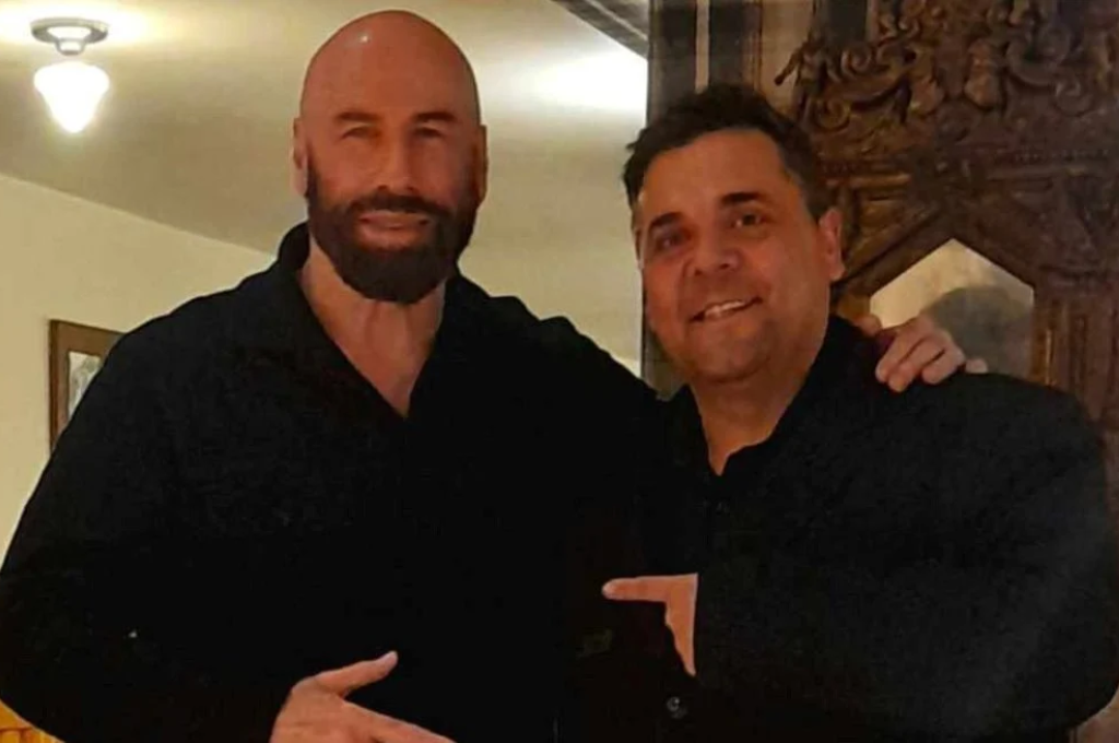 John Travolta y Cristian Simi