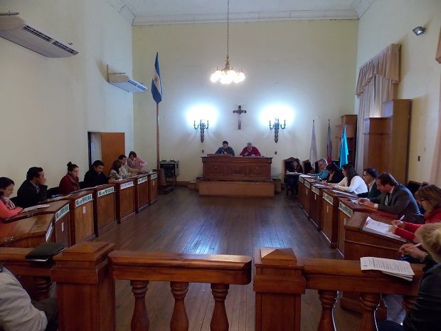 Convocatoria de concejales de la oposición para trabajar sobre la Carta Orgánica