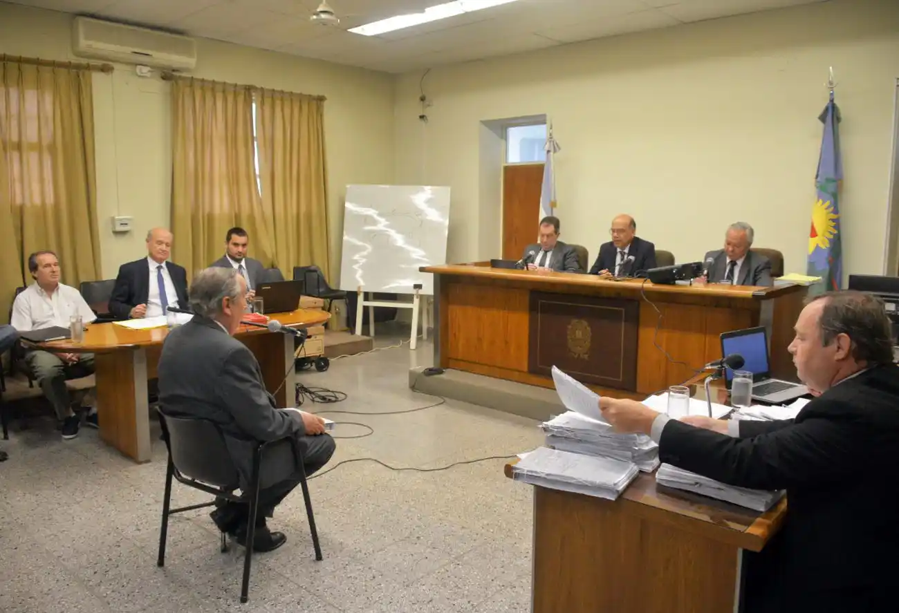 Lunghi apeló al interés de recuperar el Hipódromo por sobre las falencias denunciadas