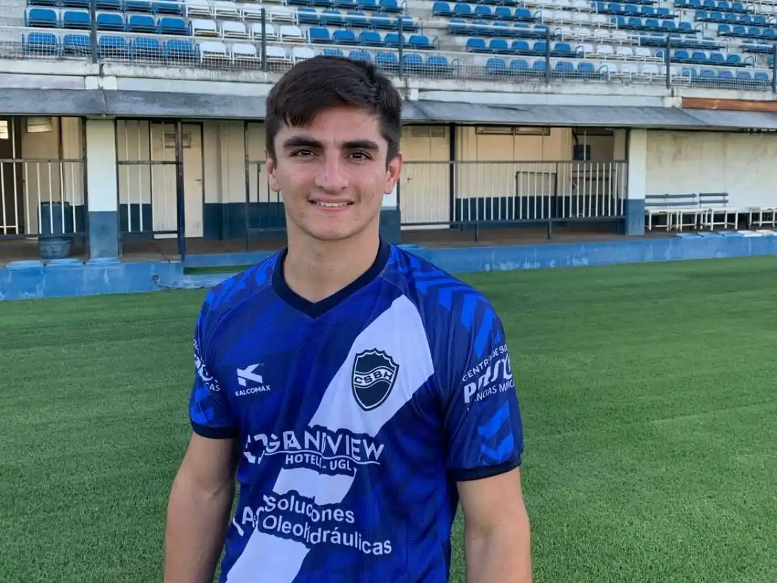 Bruno Riberi con la camiseta de Ben Hur. Créditos: Prensa BH