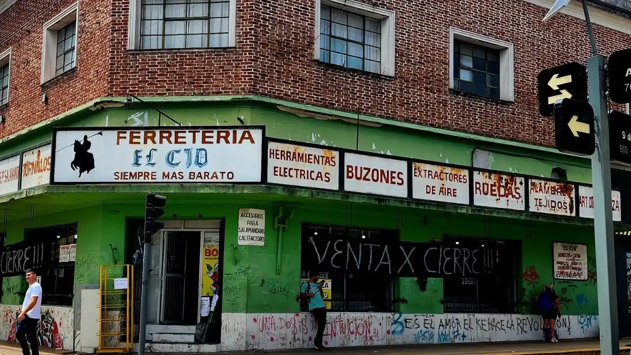 El local comercial inició su actividad en enero de 1995 y cerrará sus puertas a fin de mes.