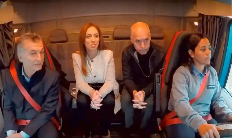 La 'Negra' Paredes, la chofer e instructora de Arrecifes que llevó a Macri, Vidal y Larreta en camión