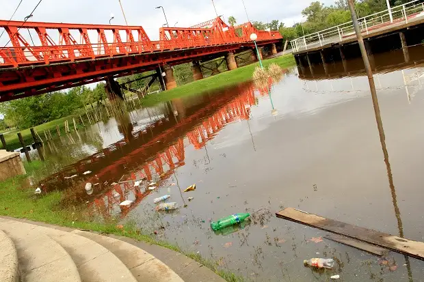 El Parque Unzué sufre la crecida del río Gualeguaychú