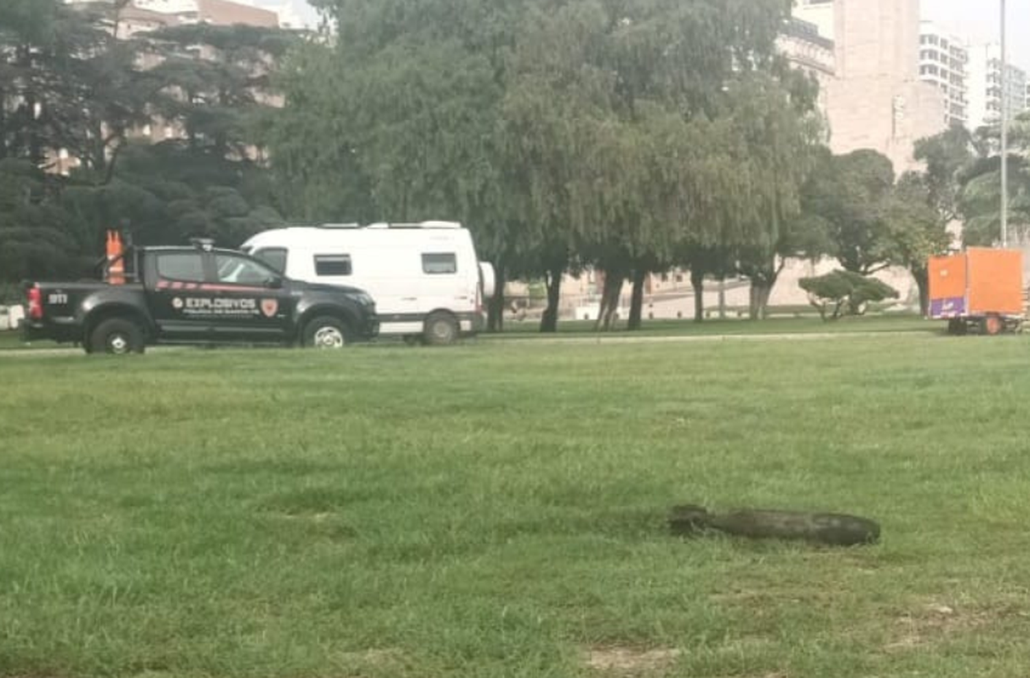 Un pescador encontró un proyectil de mortero en el río Paraná frente al Monumento