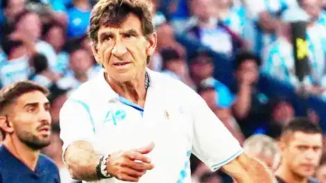 Racing recibe a Estudiantes de La Plata, con el objetivo de seguir por el camino del triunfo