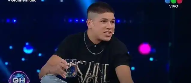 THIAGO HERMANA GRAN HERMANO - 6