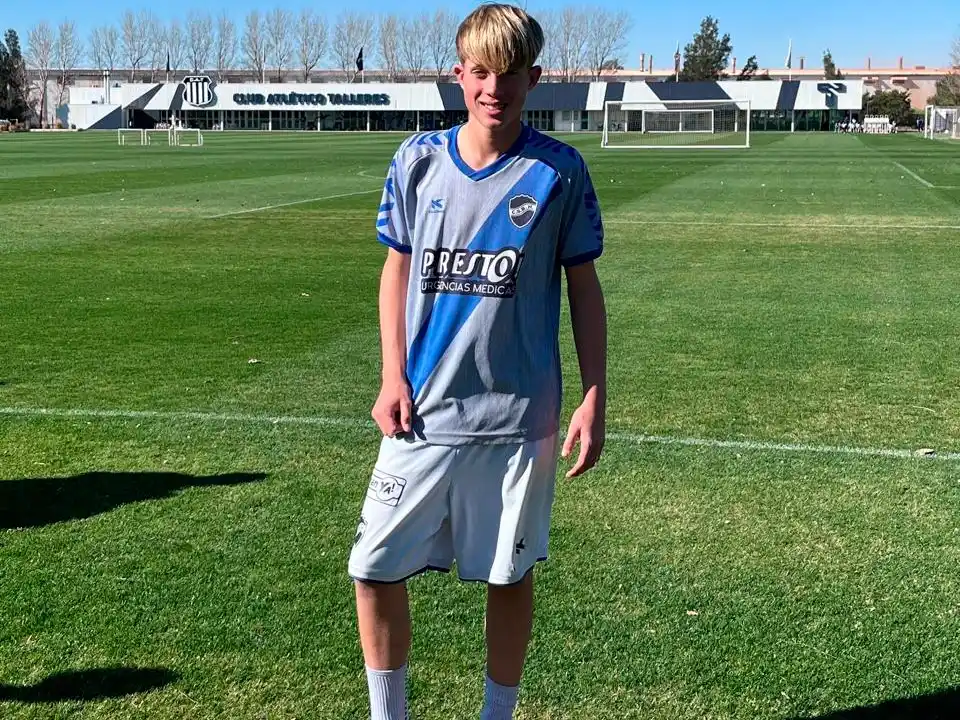 Juan Elsener, nuevo jugador de Talleres de Cba. Foto:@clubbenhur