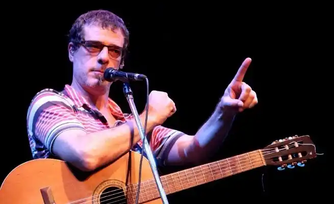 De Montevideo a Gualeguaychú: Alejandro Balbis se presenta esta noche en la ciudad