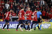 Independiente hizo lo justo para quedar arriba en su zona