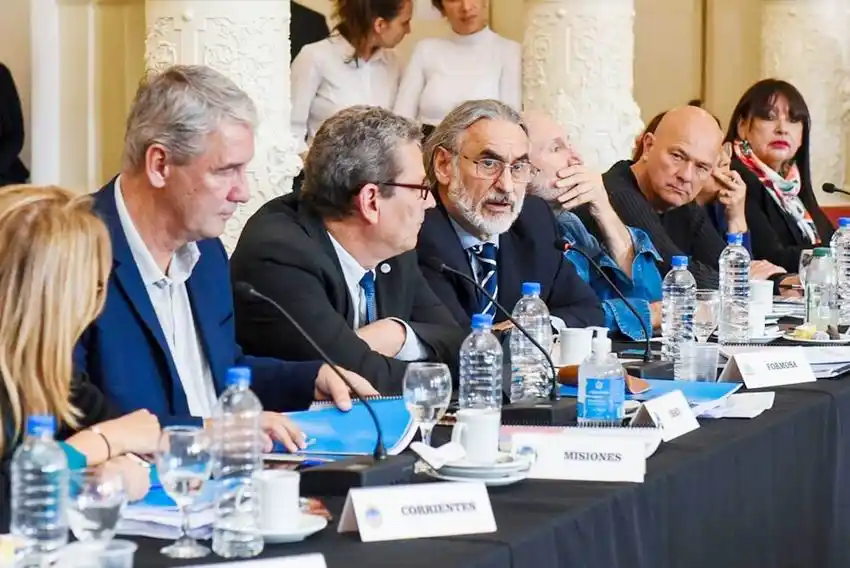 Consejo Federal de Educación: convenio 
para impulsar campaña contra el bullying