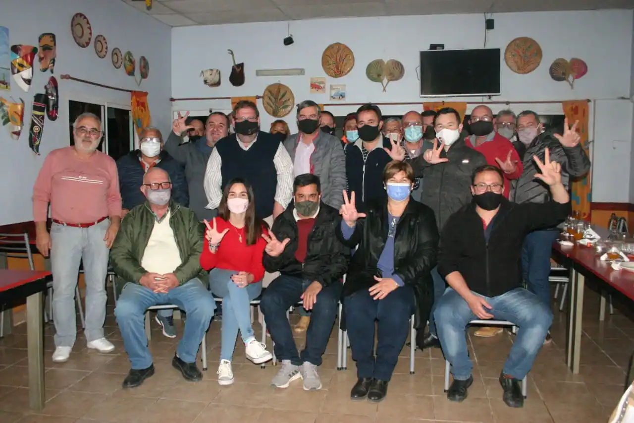 La lista de Frigerio sumó el apoyo de la UCR Paraná Campaña