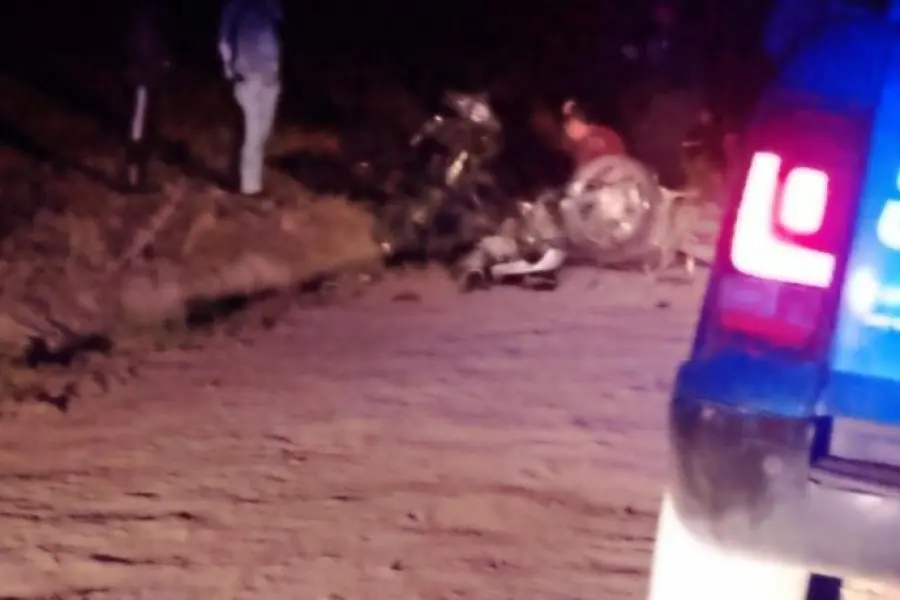 Un adolescente de 16 años murió por siniestro entre dos motos en Ruta 11 y Circunvalación