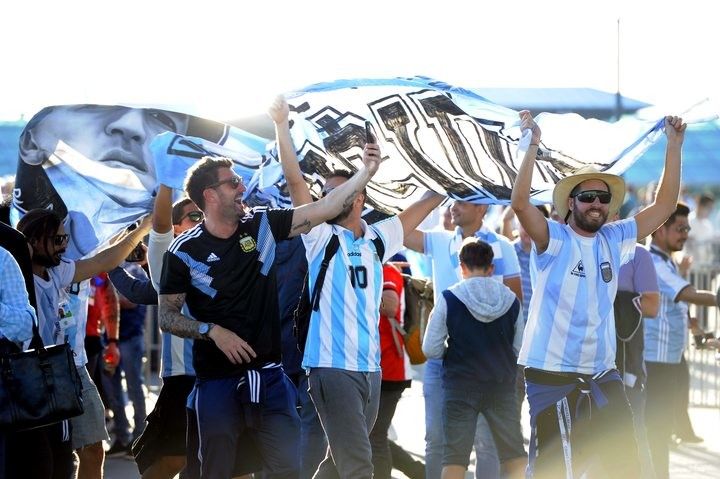 Llegar a Kazán, el viaje más difícil para alentar a la Selección