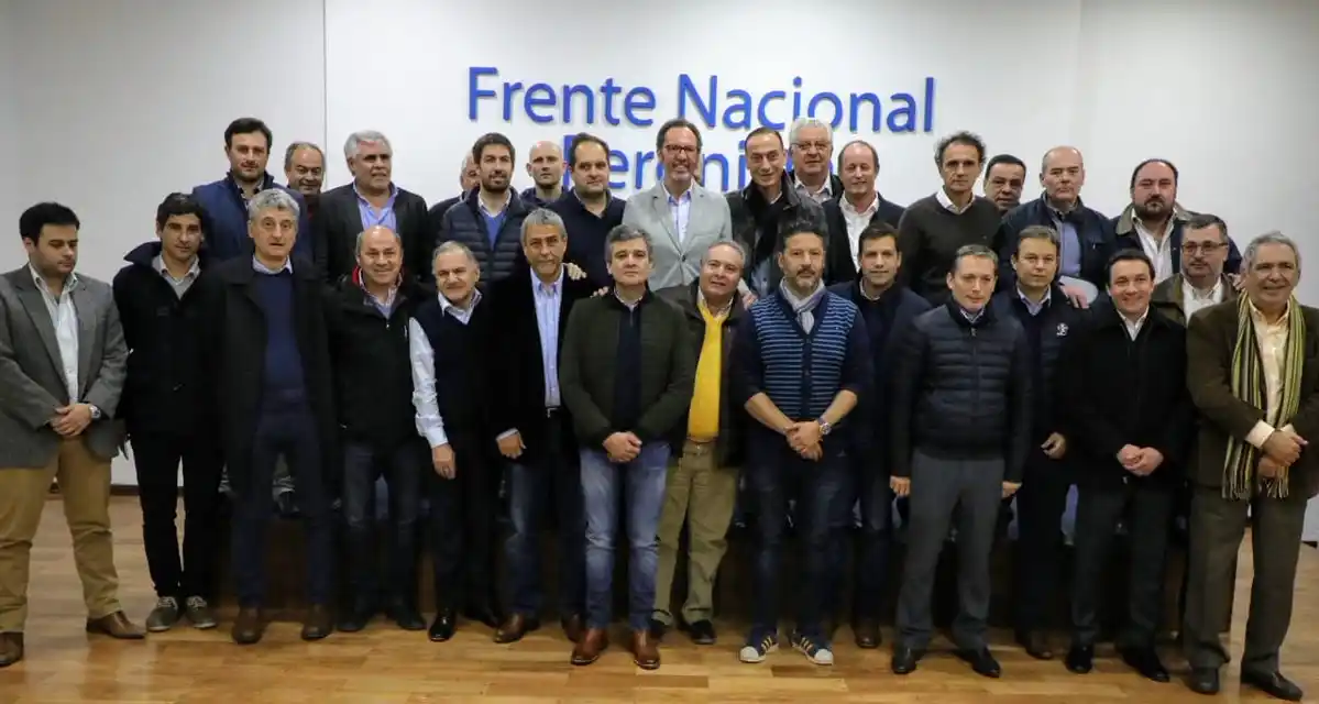 Astilleros Río Santiago, apoyo a Cristina y tarifazos en encuentro de intendentes peronistas de la Provincia