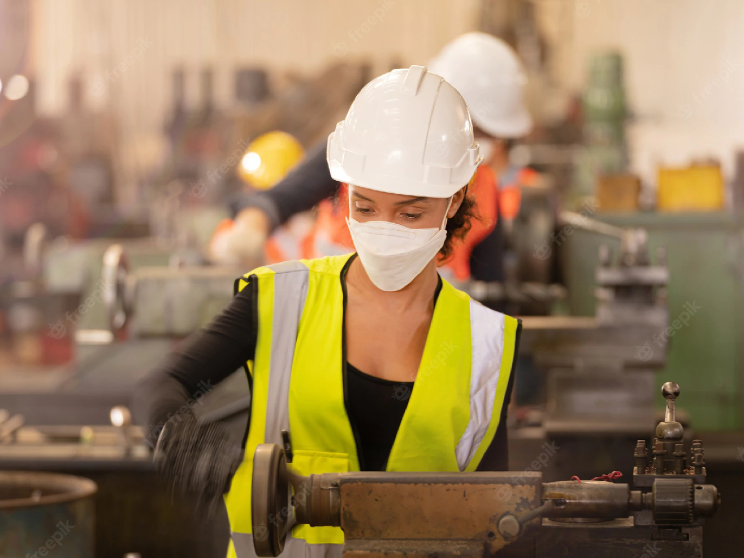 San Francisco: empresa incorporará por primera  vez mujeres en puestos de producción 