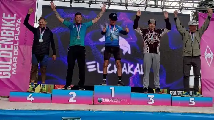 En el segundo puesto. Sebastián Alvarengo y un buen andar en Mar del Plata