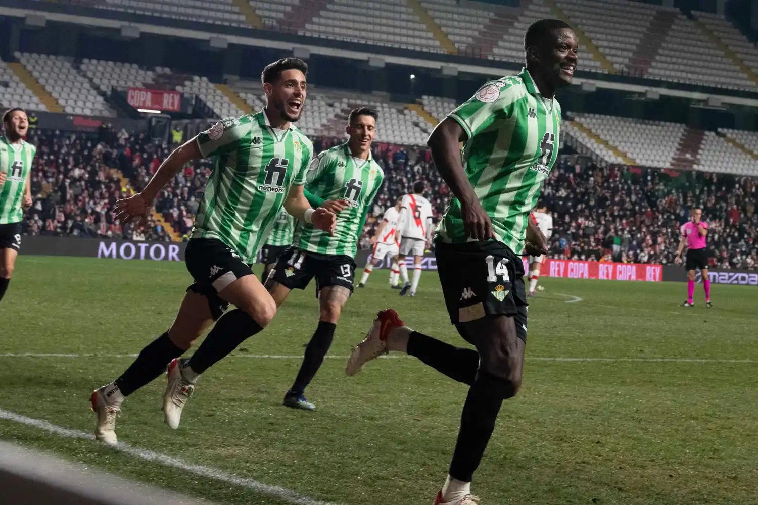 Sin Saveljich, Rayo cayó como local