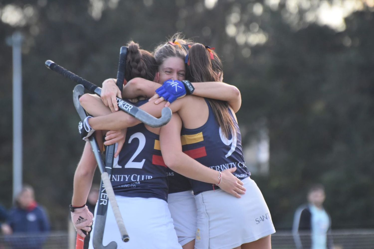 Cada vez menos: quedaron dos punteros en el Torneo Oficial