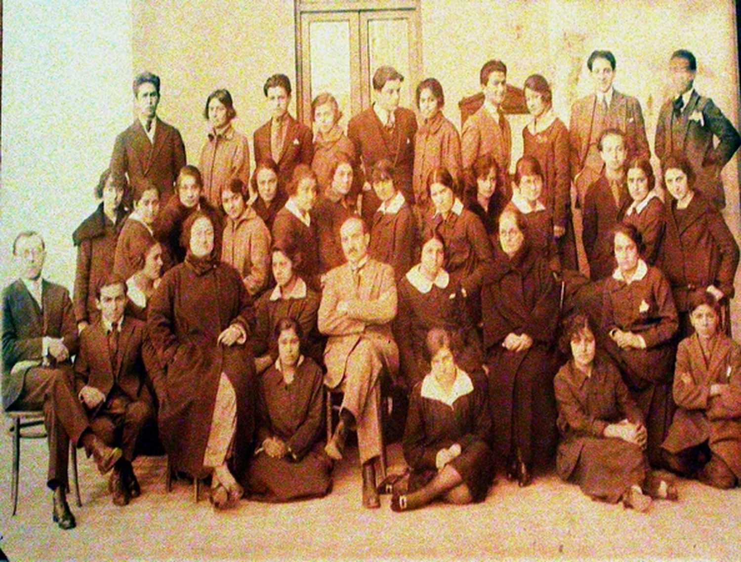 La Escuela Normal y su Director Fidel Luis Alvelda