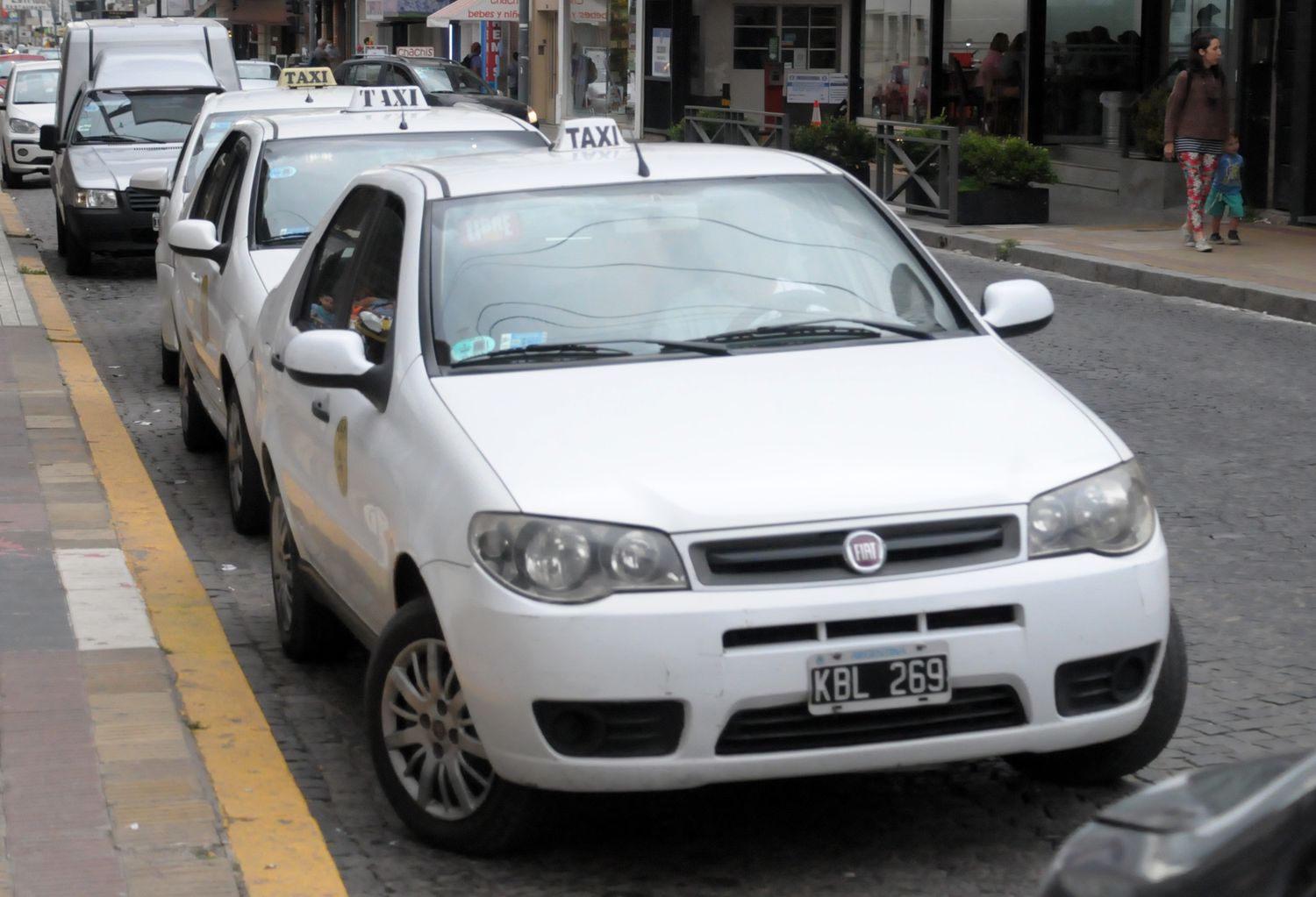 La bajada de bandera de los taxis pasó a costar 958 pesos en Tandil