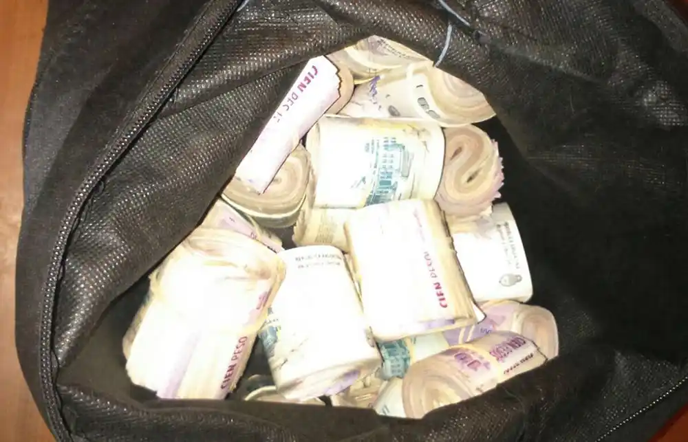 Cultura del resguardo: los argentinos y su singular vínculo con el dinero