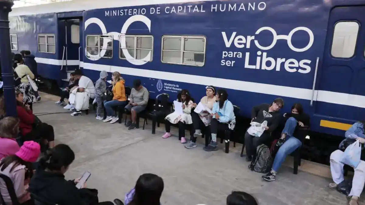 Salud y servicios a las vías: el Tren Sanitario llega a Chascomús con atención gratuita y trámites en el día