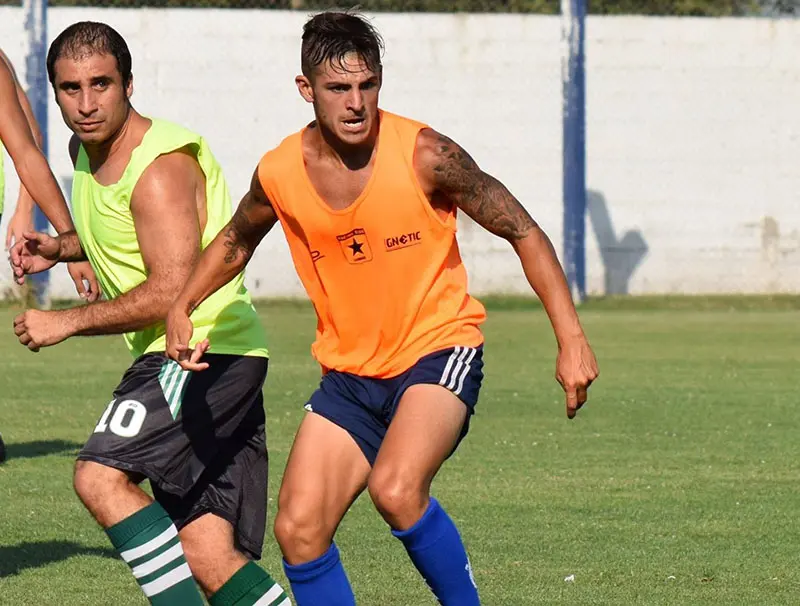 Agustín Reynoso jugará el Federal con Racing de Carhué