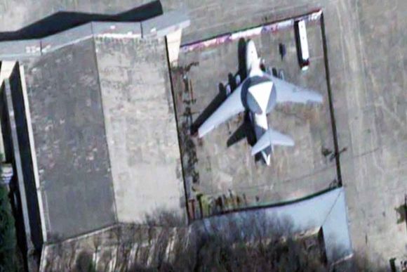 Revelan avances en el ensamblaje del primer avión espía de Corea del Norte