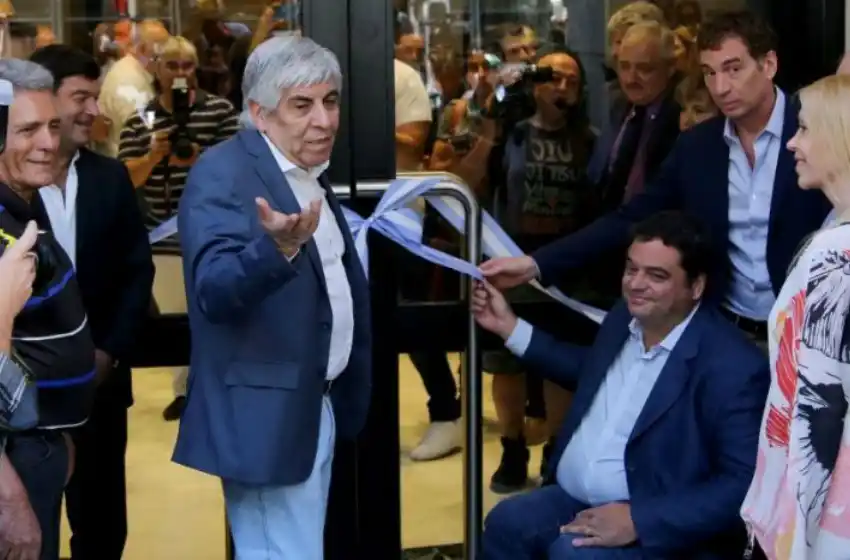 "Cada vez hay menos gremios representativos alrededor de Moyano"