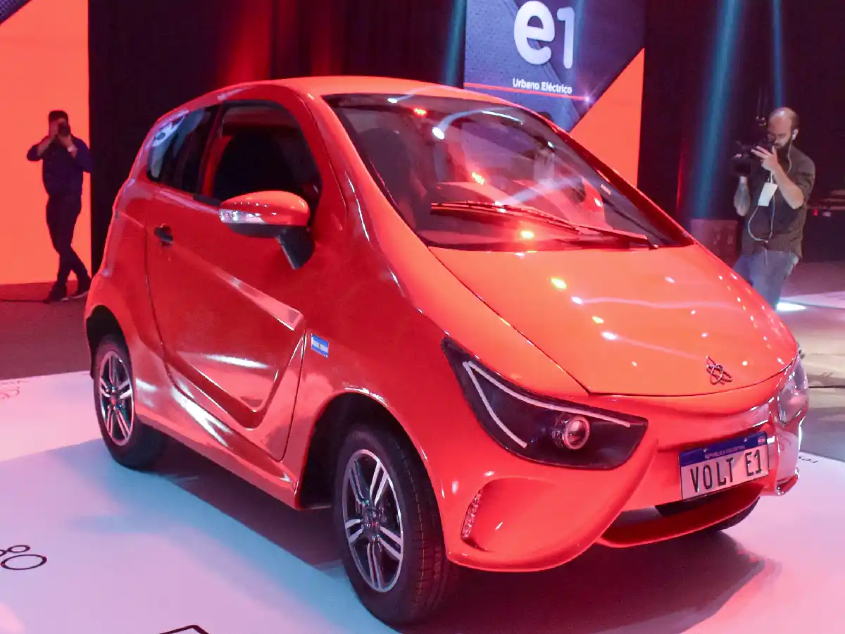 Presentaron en Córdoba el primer auto eléctrico hecho en el país