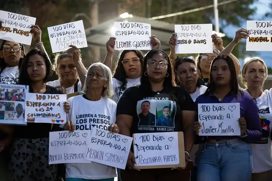 Familiares de presos políticos cumplieron 100 días de vigilias frente a cárceles de Venezuela