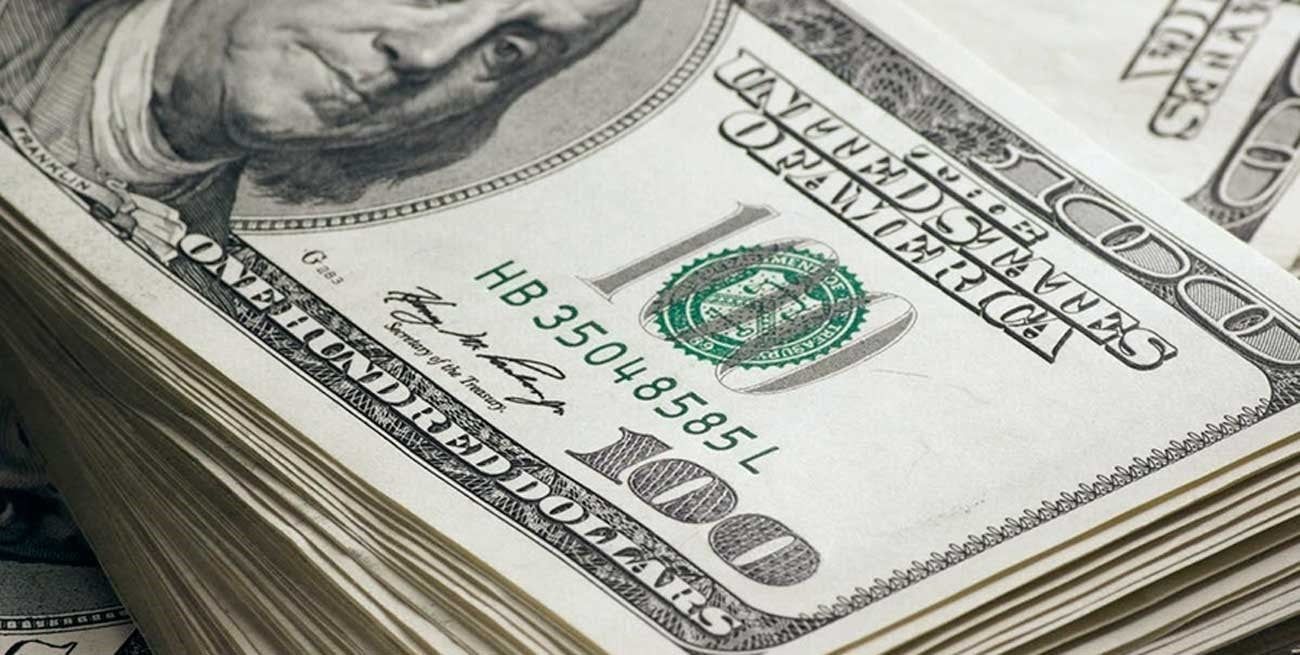 Dólar: a cuánto se vende en el arranque de la semana