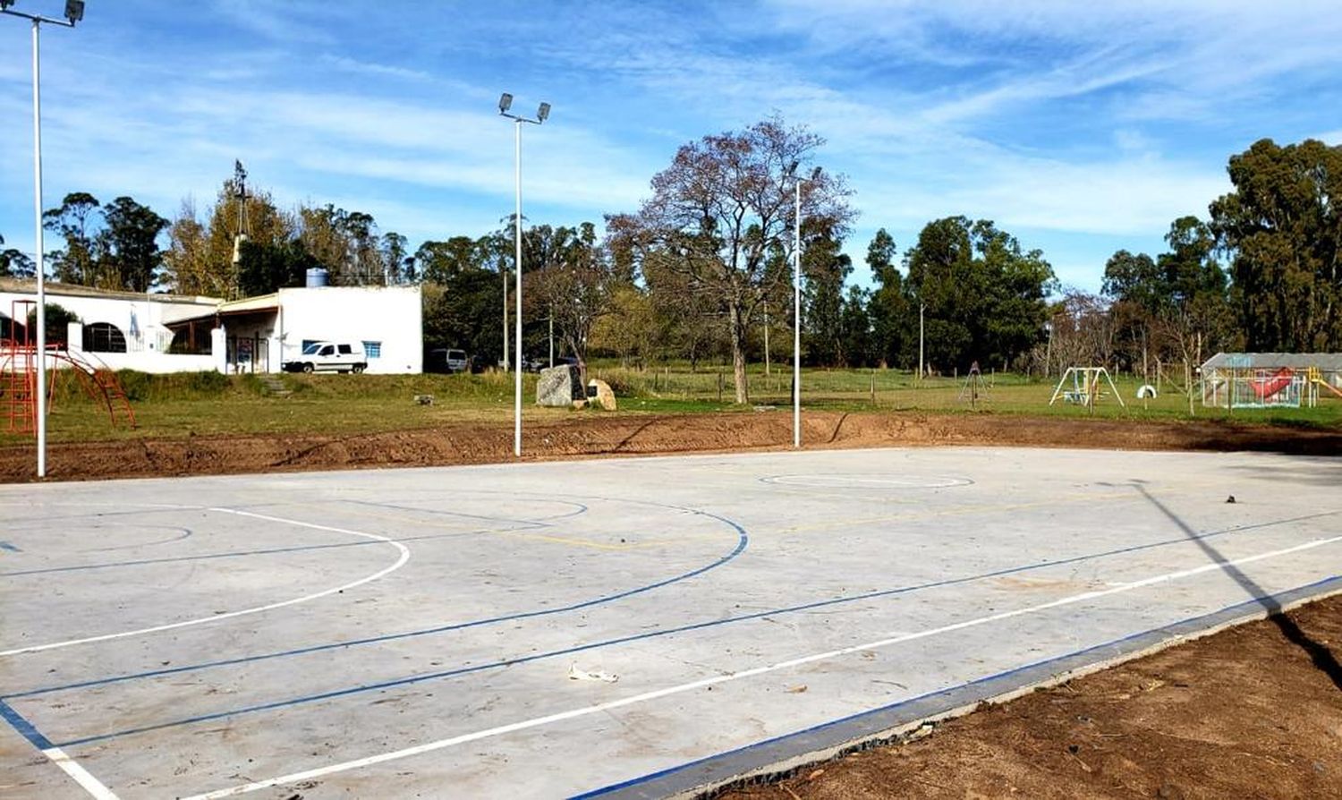 Este domingo se inaugurará el playón Polideportivo de Cerro Leones