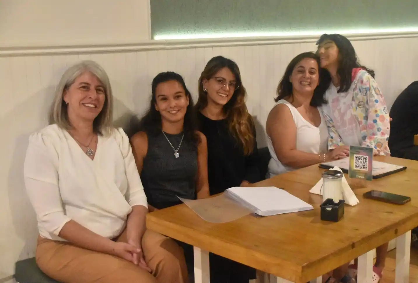 Una propuesta inclusiva: escritura de una carta/menú en braille