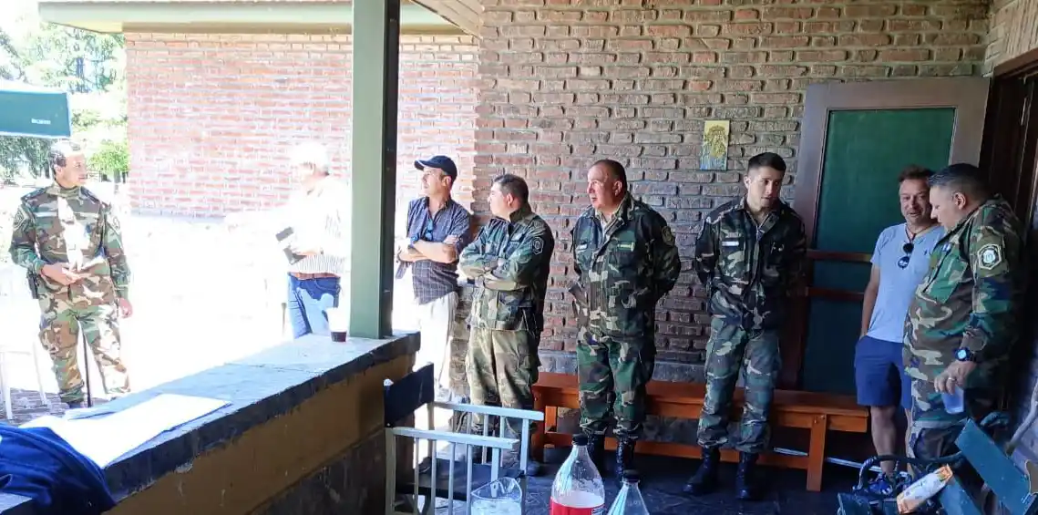 En Claraz. Se realizó una reunión de seguridad con vecinos