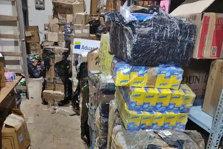 Desarticularon una banda que contrabandeaba mercadería por el río Uruguay